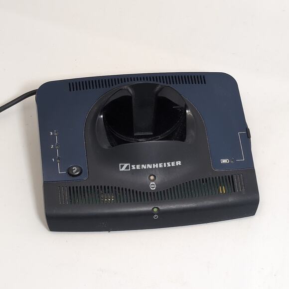 SENNHEISER TR840 & RR840S TV Stereo Wireless Listening System - Picture 4 of 5